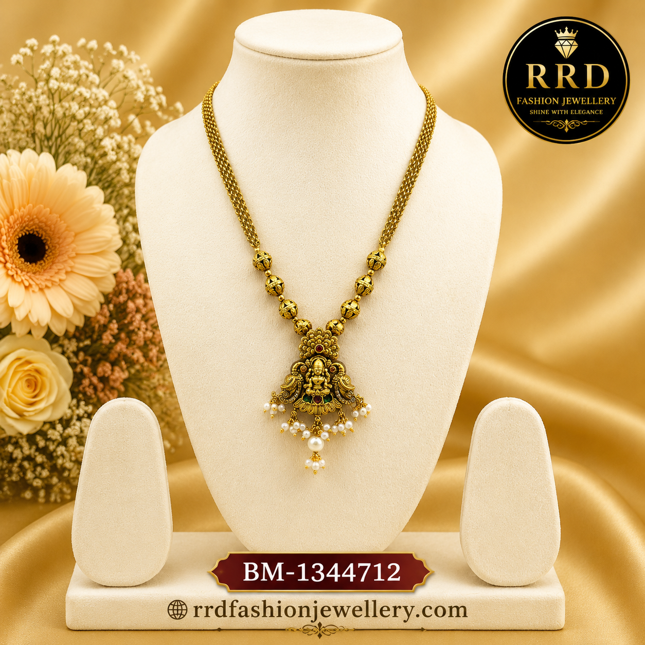 Traditional Antique Lakshmi Ball Chain Pendant Necklace for Women – BM-1344712