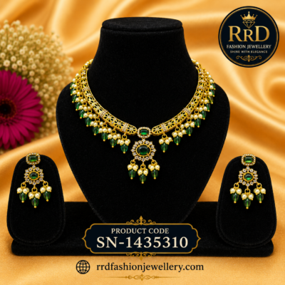 Emerald Green Crystal Choker Necklace Set with Pearl Drops & Matching Earrings | SN-1435310